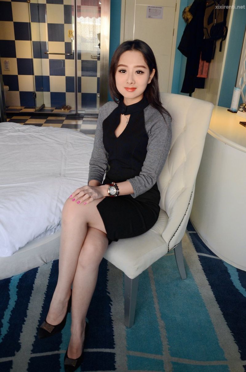 cool18.com 风吟鸟唱极品苏州国模酒店内脱光露逼私拍- 于子涵