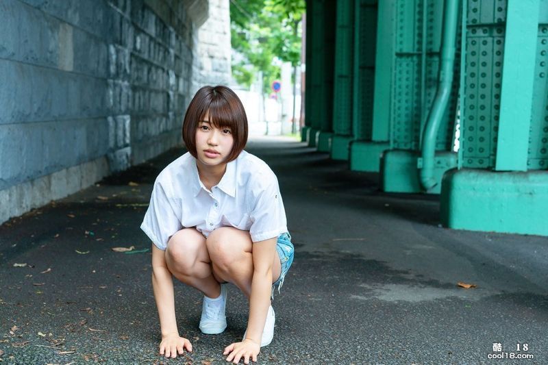 Новая японская актриса Махиро Тадай Юи Махиро
