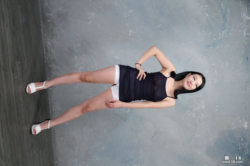 韓国最高の美女Li Yuzhenの超大型ツボ破り写真-----46**