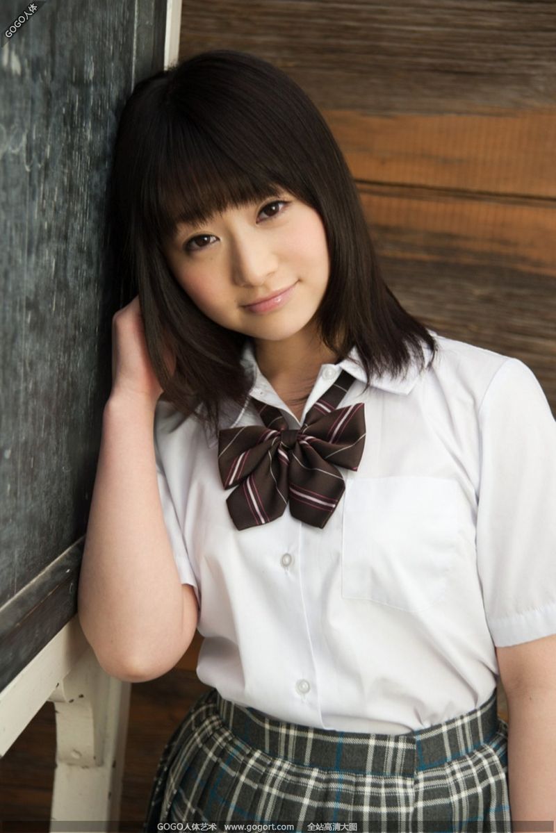 Japanese schoolgirl beauty Miku Tamaru Asaki