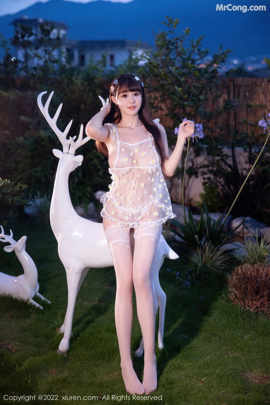 Zhu Keer #5358: 鹿に乗る少女 