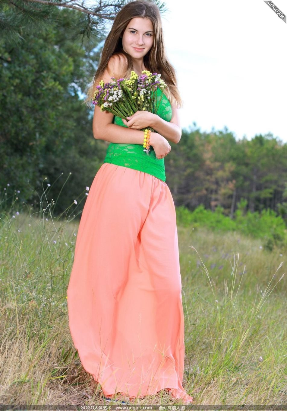 Ukrainian supermodel Marta outdoor body 