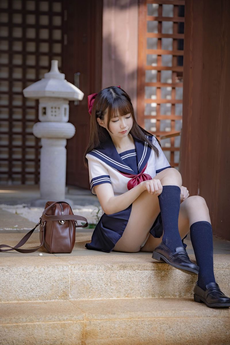 cool18.com 模特·Nagisa魔物喵·女子高生の昼与夜情趣乳夹束缚跳蛋震逼强制高潮