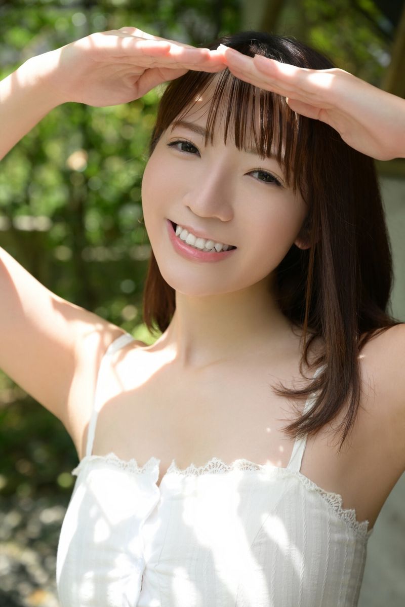 日本人の女の子Xiaohuaのん、丸くて誇り高い、彼女の姿は少しクレイジーです