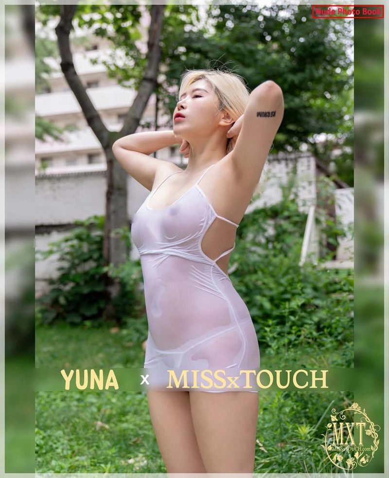 [Yuna 유나] Korean girl with big breasts shows off her perfect body without covering up...