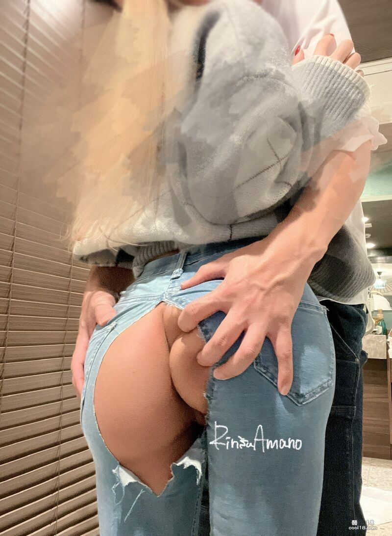 Diosa súper popular súper popular Amano El pequeño coño que es muy capaz de...